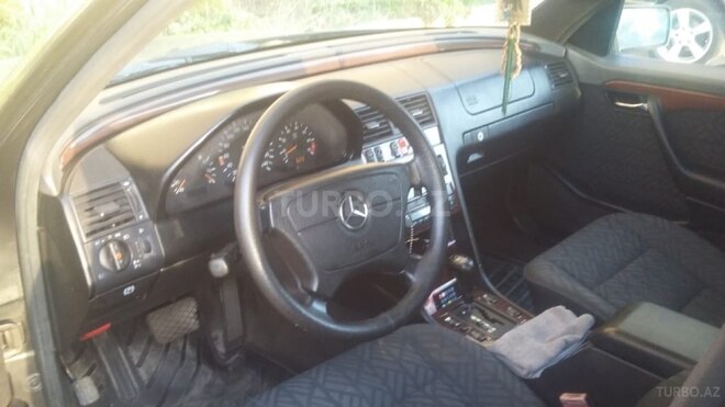 Mercedes C 180 1994, 378,000 km - 1.8 л - Bakı