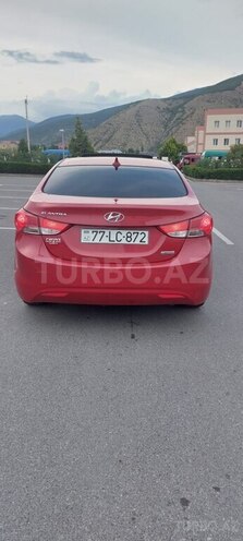 Hyundai Elantra 2013, 121,700 km - 1.8 l - Şəki