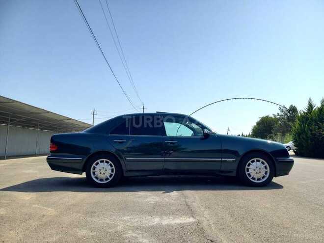 Mercedes E 220 2001, 550,000 km - 2.2 l - Sabirabad