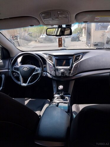 Hyundai i40 2012, 250,000 km - 1.7 l - Bakı
