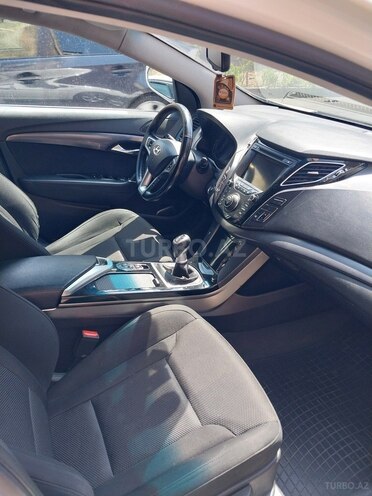 Hyundai i40 2012, 250,000 km - 1.7 l - Bakı