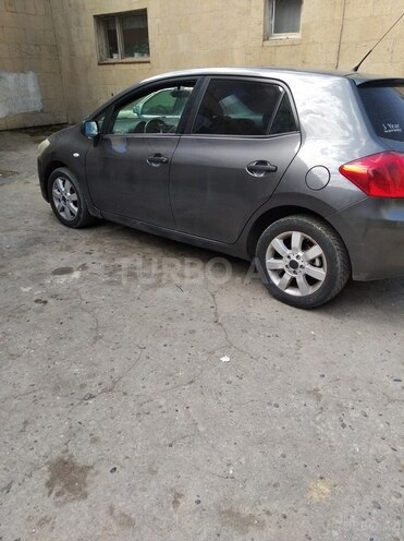 Toyota Auris 2008, 270,000 km - 1.4 l - Bakı