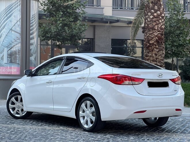 Hyundai Elantra 2011, 202,001 km - 1.8 л - Bakı