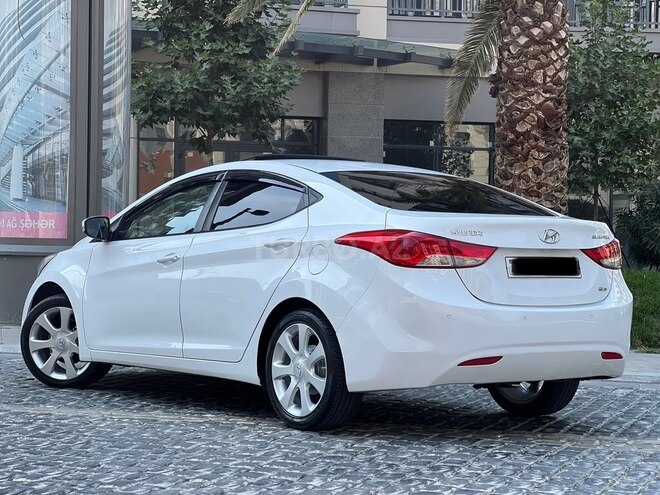 Hyundai Elantra 2011, 202,001 km - 1.8 л - Bakı