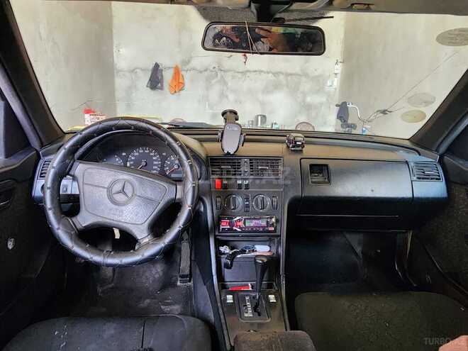 Mercedes C 180 1993, 698,745 km - 1.8 l - Salyan