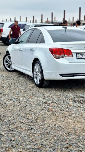 Chevrolet Cruze 2015, 215,364 km - 1.4 l - Gəncə