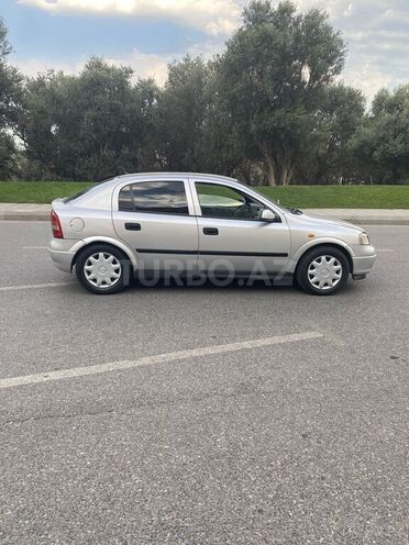 Opel Astra 1998, 195,000 km - 1.6 l - Gəncə