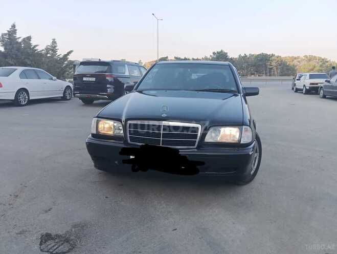Mercedes C 180 1999, 290,000 km - 1.8 л - Bakı