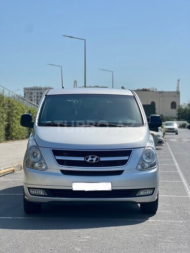 Hyundai H-1 2008, 396,000 km - 2.5 l - Bakı