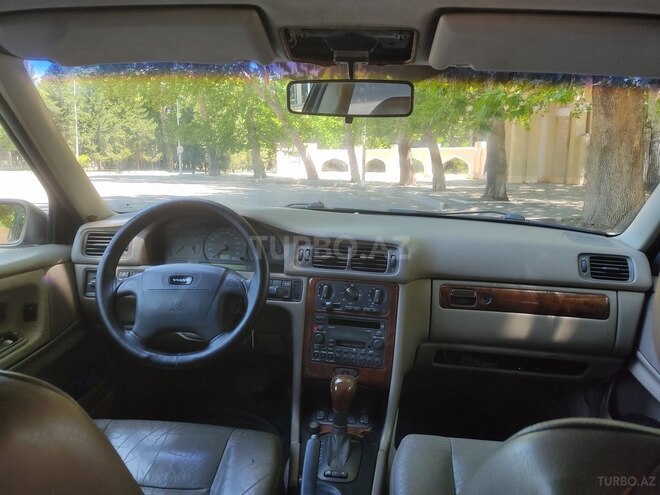 Volvo  1998, 250,000 km - 2.4 l - Naftalan