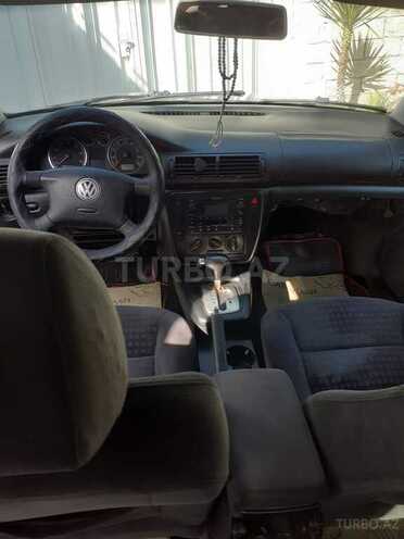 Volkswagen Passat 2003, 245,000 km - 1.8 l - Bakı