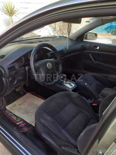 Volkswagen Passat 2003, 245,000 km - 1.8 l - Bakı