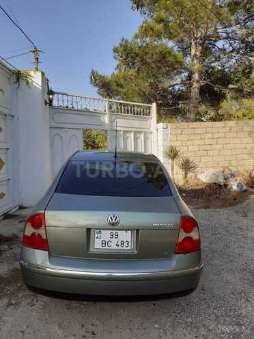 Volkswagen Passat 2003, 245,000 km - 1.8 l - Bakı