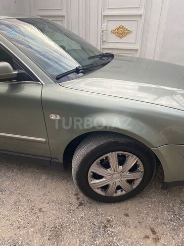 Volkswagen Passat 2003, 245,000 km - 1.8 l - Bakı