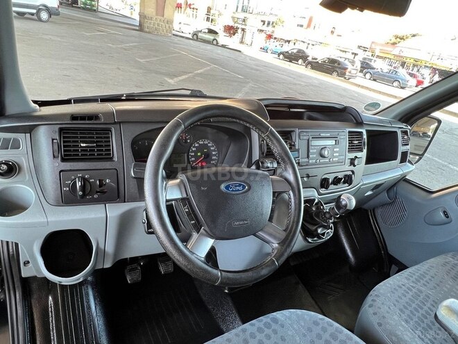 Ford Transit 2009, 219,000 km - 2.4 л - Bakı
