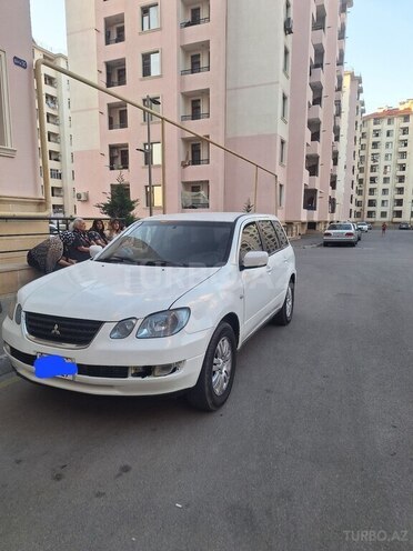 Mitsubishi Airtrek 2002, 237,000 km - 2.0 l - Bakı