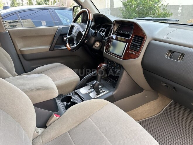 Mitsubishi Pajero 2003, 238,000 km - 3.0 l - Gəncə