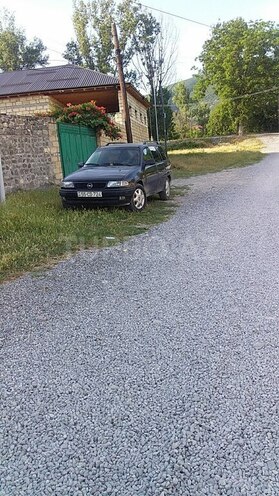 Opel Astra 1996, 588,529 km - 1.6 l - Şəki