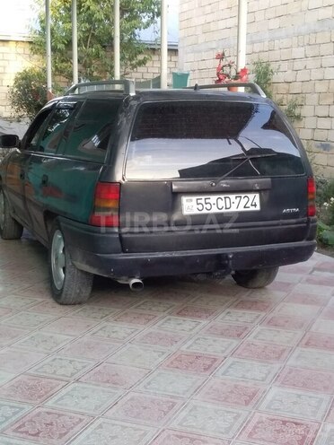 Opel Astra 1996, 588,529 km - 1.6 l - Şəki