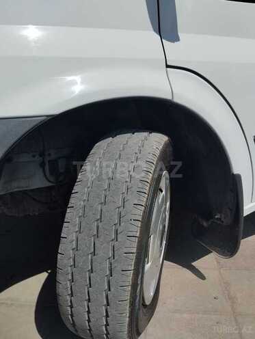 Ford Transit 2010, 288,000 km - 2.2 l - Saatlı