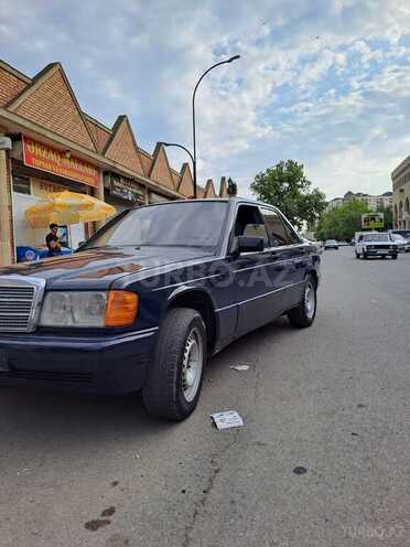Mercedes 190 1991, 250,000 km - 1.8 l - Gəncə