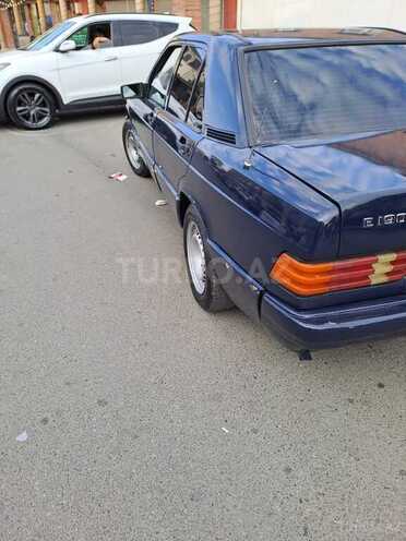 Mercedes 190 1991, 250,000 km - 1.8 l - Gəncə