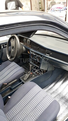 Mercedes 190 1991, 250,000 km - 1.8 l - Gəncə