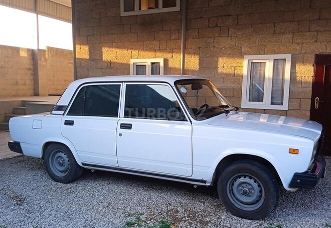LADA (VAZ) 2107 2005, 18,000 km - 1.6 l - Şamaxı