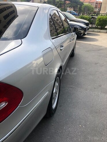 Mercedes E 200 2005, 310,000 km - 1.8 l - Bakı