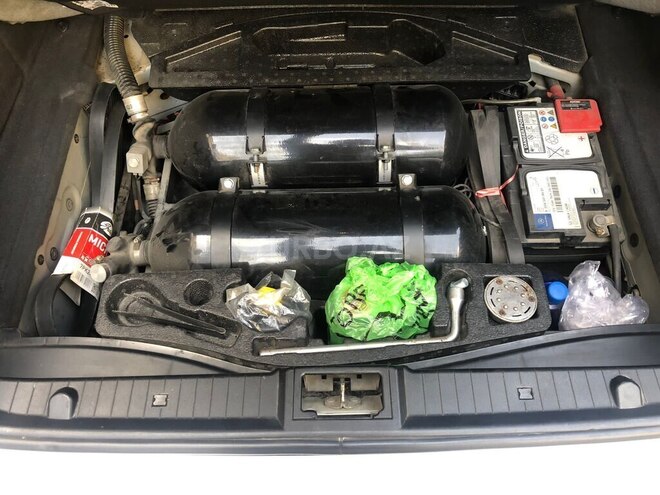 Mercedes E 200 2005, 310,000 km - 1.8 l - Bakı