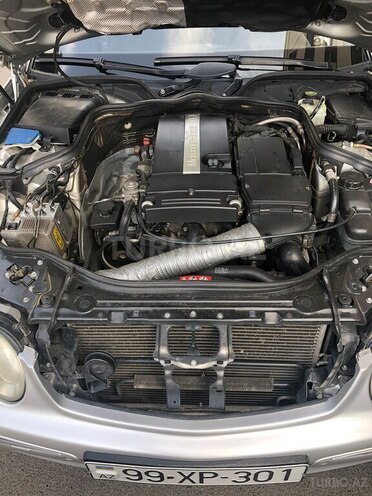 Mercedes E 200 2005, 310,000 km - 1.8 l - Bakı