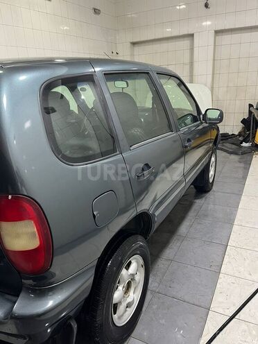 Chevrolet Niva 2006, 319,000 km - 1.7 l - Sumqayıt