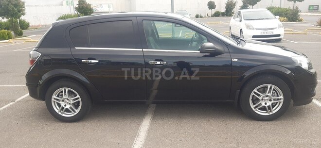 Opel Astra 2009, 175,582 km - 1.4 л - Bakı