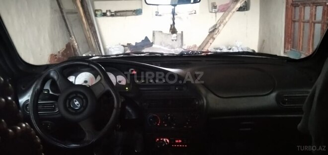 Chevrolet Niva 2006, 107,000 km - 1.7 l - Quba