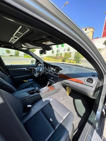 Mercedes C 180 2014, 142,500 km - 1.8 l - Bakı