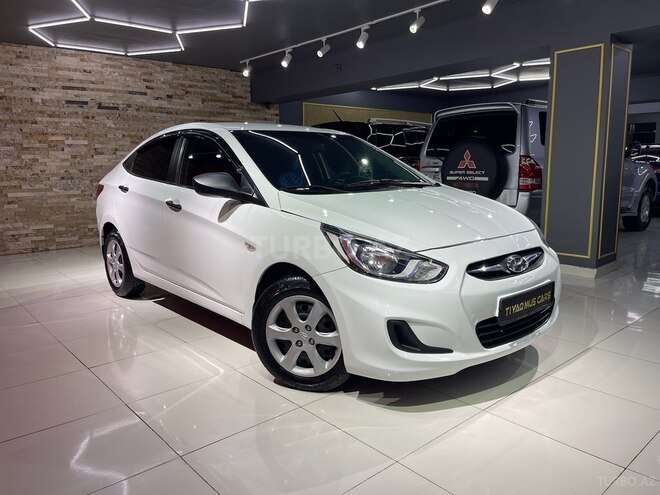 Hyundai Accent 2013, 267,000 km - 1.4 л - Sumqayıt