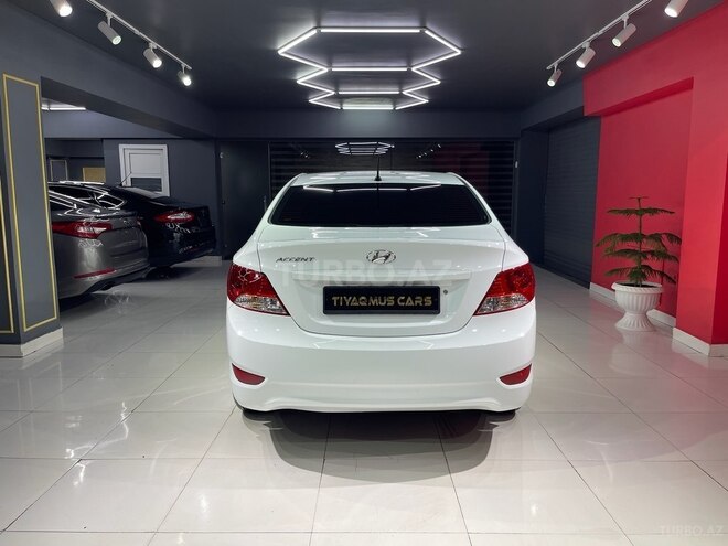 Hyundai Accent 2013, 267,000 km - 1.4 л - Sumqayıt