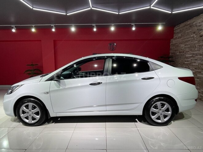 Hyundai Accent 2013, 267,000 km - 1.4 л - Sumqayıt