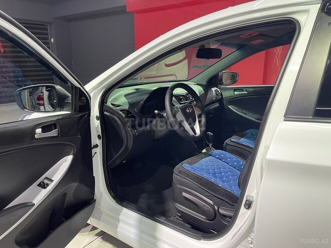 Hyundai Accent 2013, 267,000 km - 1.4 л - Sumqayıt