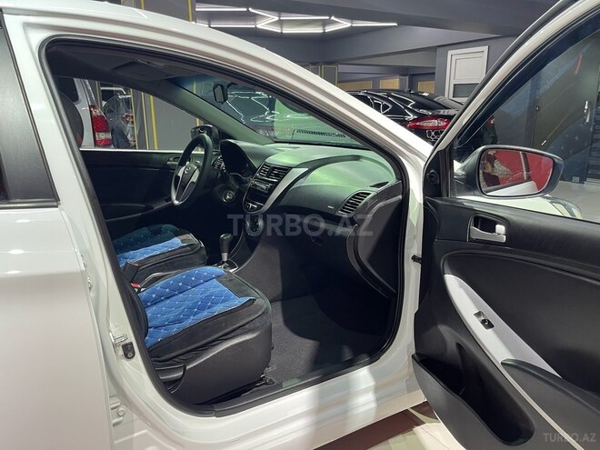 Hyundai Accent 2013, 267,000 km - 1.4 л - Sumqayıt