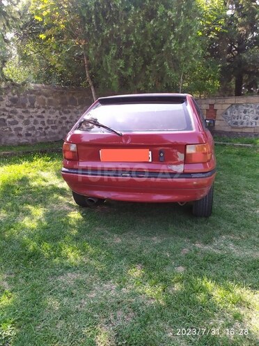 Opel Astra 1993, 150,000 km - 1.4 l - Zaqatala