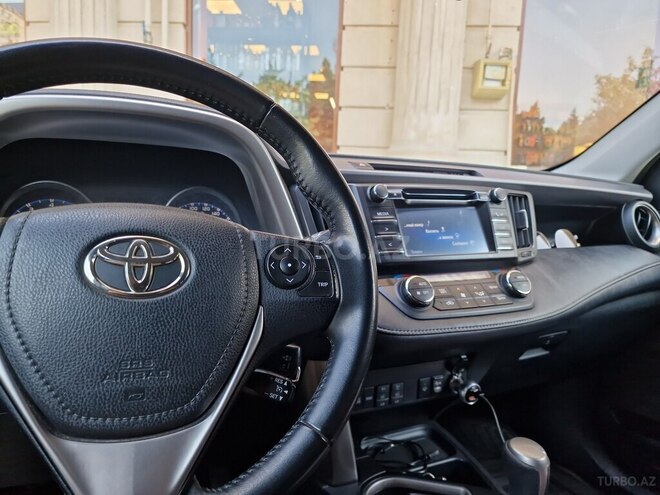 Toyota RAV4 2017, 108,000 km - 2.0 l - Bakı