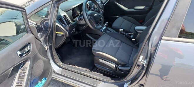 Kia Cerato 2015, 84,000 km - 1.6 l - Bakı