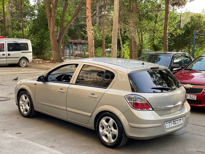 Opel Astra 2008, 180,500 km - 1.4 l - Bakı