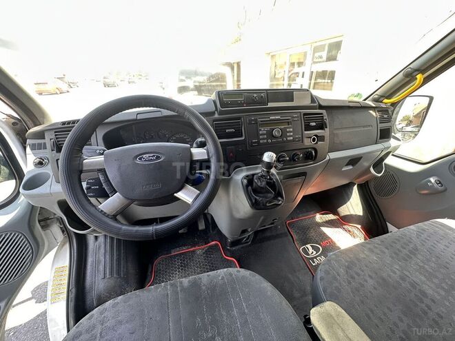 Ford Transit 2010, 400,000 km - 2.4 l - Bakı