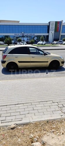 Kia Rio 2007, 180,000 km - 1.5 л - Bakı