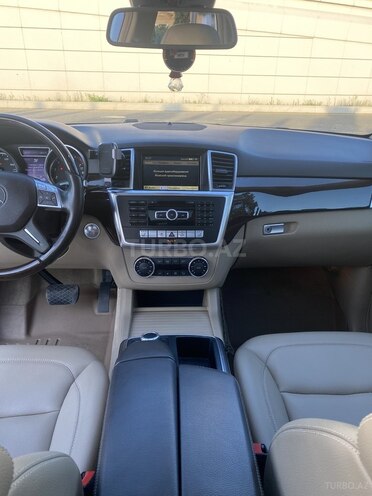Mercedes ML 350 2011, 165,000 km - 3.5 l - Bakı