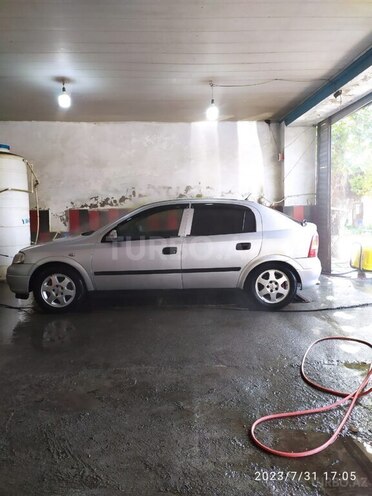 Opel Astra 1998, 100,000 km - 1.8 л - Balakən