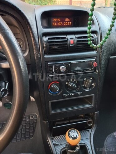Opel Astra 1998, 100,000 km - 1.8 л - Balakən