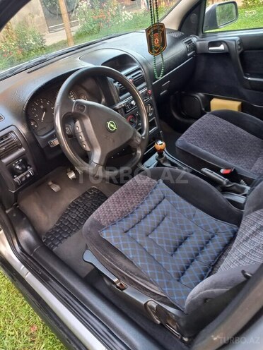 Opel Astra 1998, 100,000 km - 1.8 л - Balakən